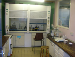 Acid lab, centre for the Environment, TCD. 150k jpeg